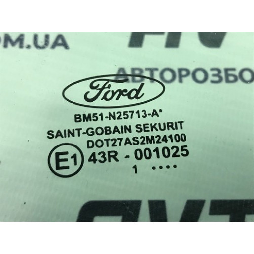 Скло задніх лівих дверей Ford Focus 3 Wagon 2011-2017 1708071